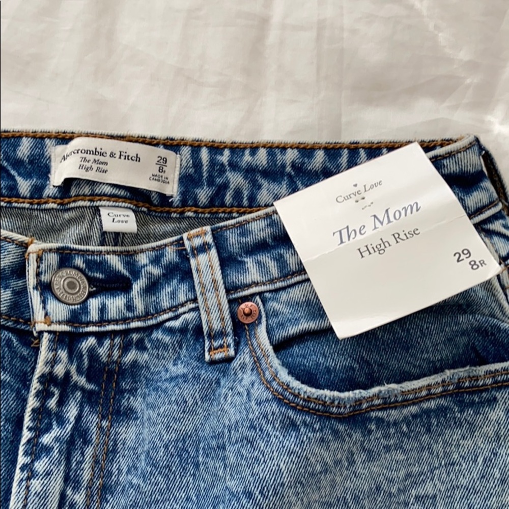 Vintage distressed “the mom” high rise jeans